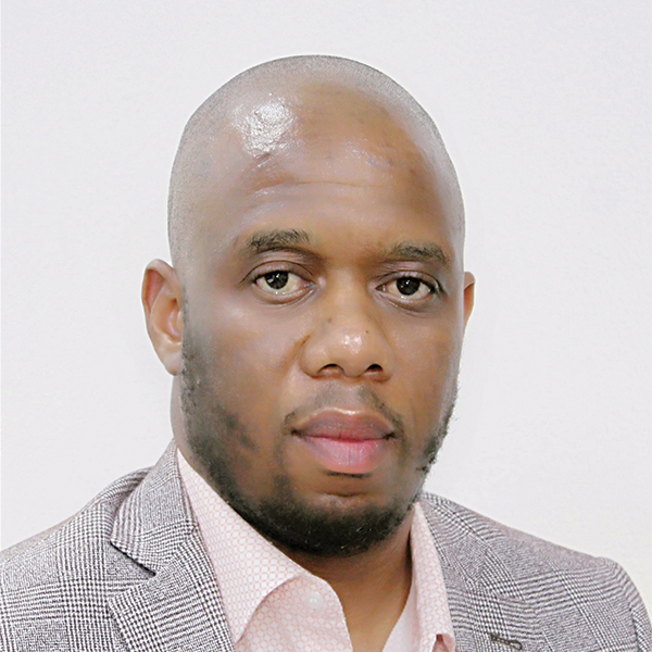 Mr Dumisa Sihawu
